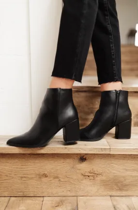 Amari Ankle Boots In Black - 2/22/2022