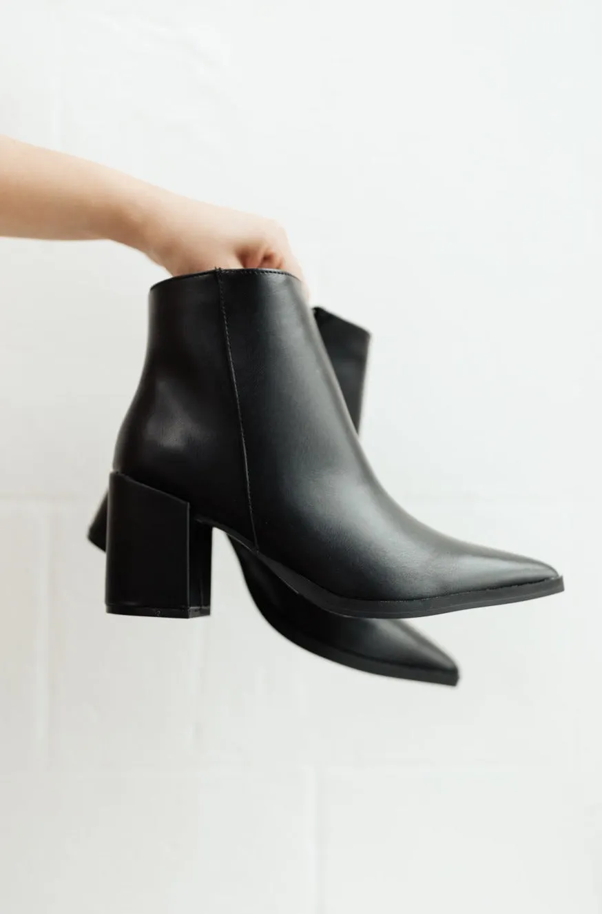 Amari Ankle Boots In Black - 2/22/2022